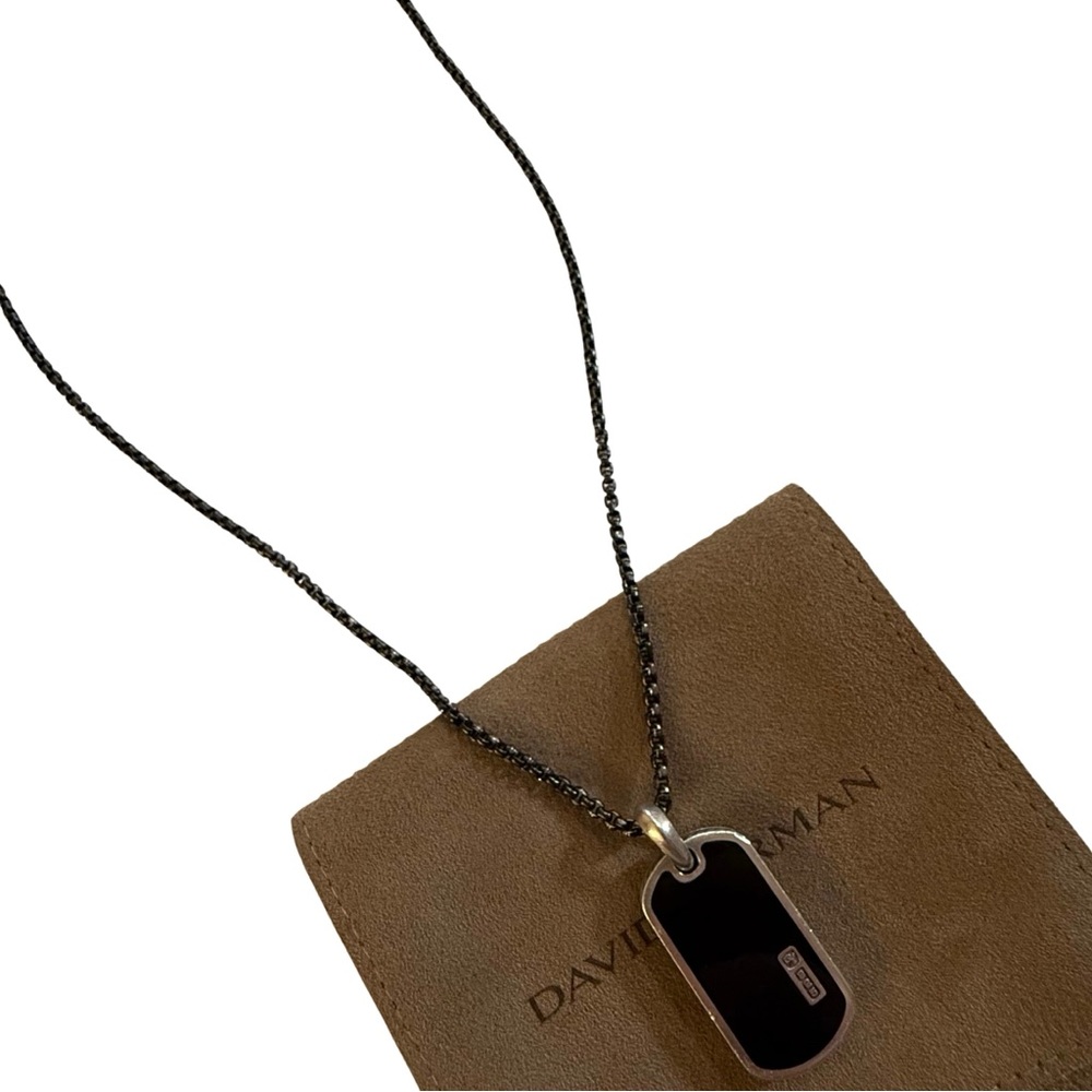 David Yurman Men’s Black 22” Box Chain with Black Onyx  Streamline Pendant.